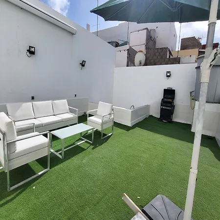 Beachfront Family With Terrace Сasa de vacaciones *
